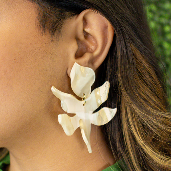 Flora Earrings | Champagne Sparkle