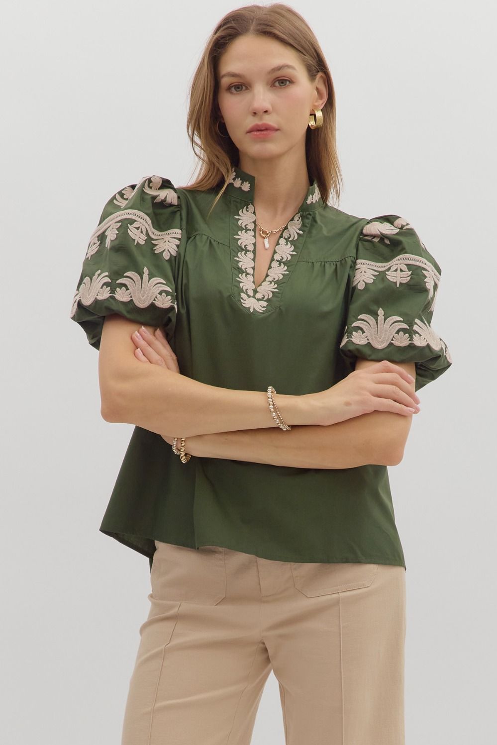 トップス JACQUARD DOT TRIPLE FRILL TOPS Cream Polka Dot Frill Sleeve Top – AX Paris